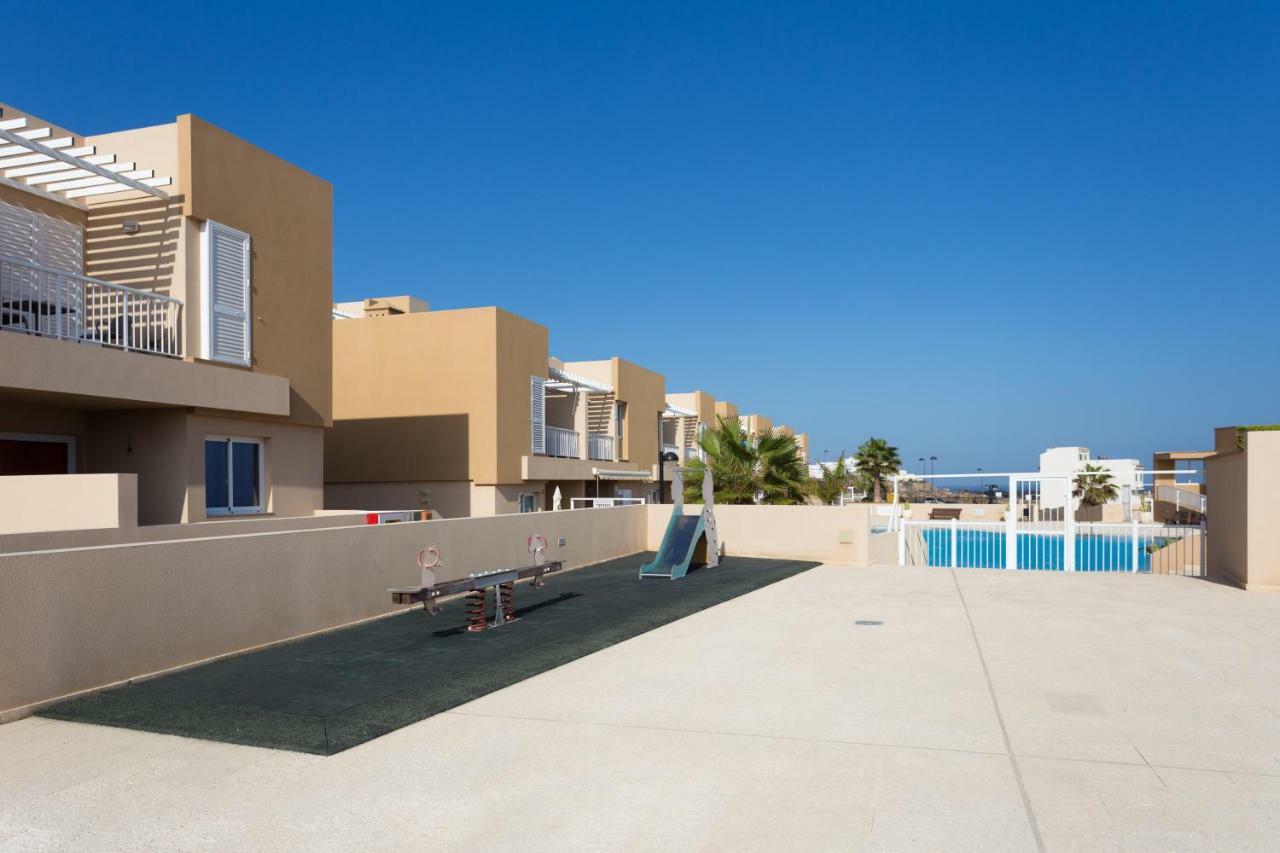 Vista Al Faro El Poris Apartment Порис де Абона Екстериор снимка